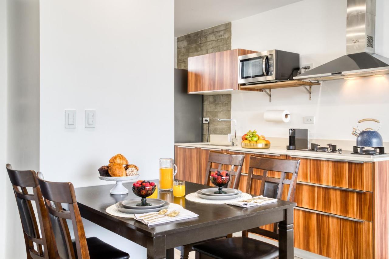 Uliv Revolucion Tijuana Aparthotel Exteriör bild